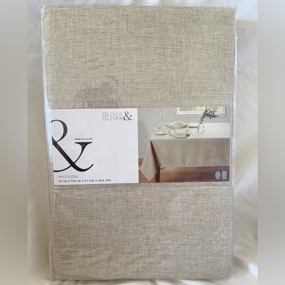 Olivia & Oliver Tablecloth multiple sizes in Madison Sand For Oblong/Oval Tables - Picture 3 of 5